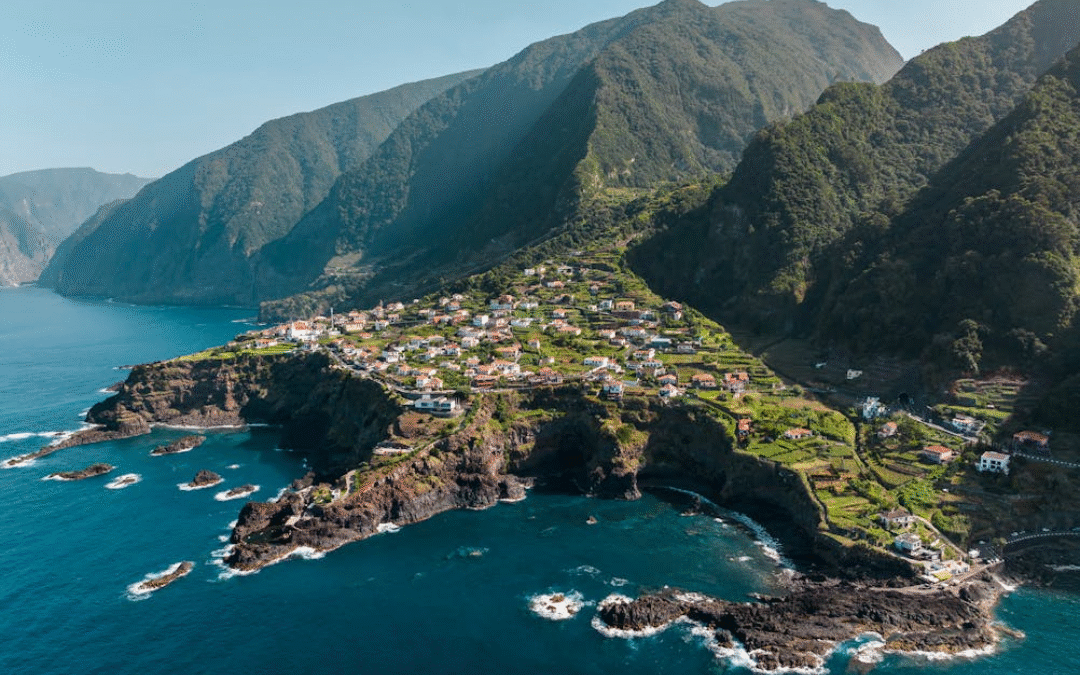 Ilha da Madeira: natureza, gastronomia e trilhas inesquecíveis
