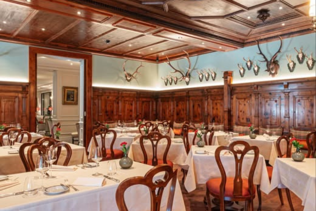Restaurant Zirbelzimmer: Gastronomia premium na Áustria