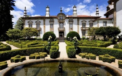 Simetria e História em Portugal: um passeio pela arquitetura dos castelos e quintas que inspiram o morar